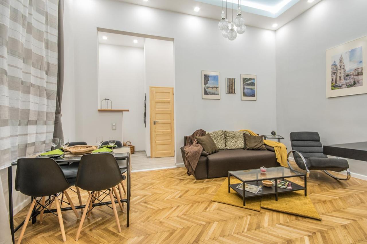 Semmihome Budapest Semmelweis Street Eksteriør billede